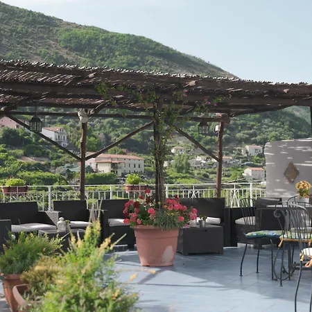 Tra... Incanto E Natura Holiday home *
