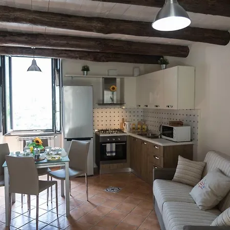 Holiday home Tra... Incanto E Natura *