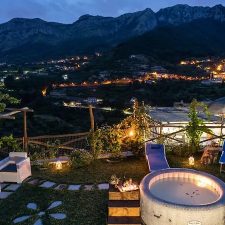 Holiday home Tra... Incanto E Natura *